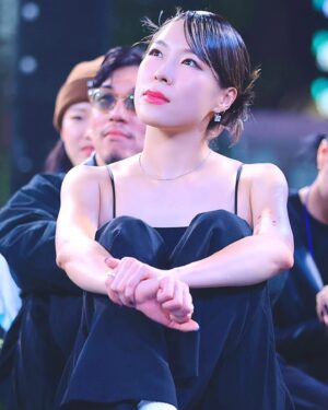 Hyojin Choi Instagram - 11월도 재밌게 보내야지이 🩵