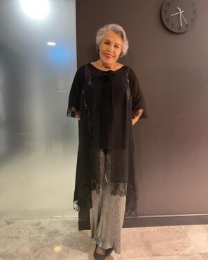 Işıl Yücesoy Instagram - Sevgilerimle ….😌😌😌💕💕💕