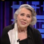Işıl Yücesoy Instagram - Hayırlı uğurlu olsun dilerim “Nihayeti”seversiniz.Her proje yeni bir doğum heyecanı. Bu yürek hiç mi uslanmayacak!!Kim bilir belki de bu heyecandan besleniyor😌😌