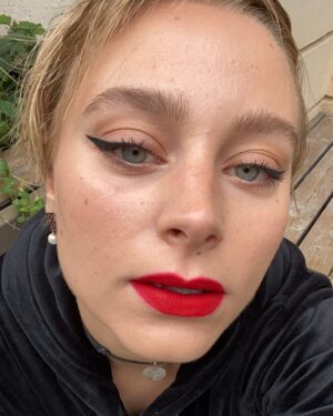 Ida Marie Nielsen Instagram - A little throwback to a pretty red lip and a cat eye sharp enough to kill a man ♥️