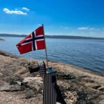 Ida Fladen Instagram – Gratulerer med dagen!!🇳🇴🥂 Denna spelaren trengte en hviledag, og jeg er faktisk 10/10 fornøyd med å feire årets nasjonaldag på et svaberg🧜‍♀️