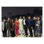 Idhika Paul Instagram - এপার ওপার সব কাঁটাতার ছিন্ন করে রেশ রেখে যায় শুধু ভালোবাসা, সমাদর এবং অকৃত্রিম স্নেহের রেশ।। বাংলাদেশের মহামান্য রাষ্ট্রপতি মোহাম্মদ শাহাবুদ্দিন সাহেবের জন্মদিনের অনুষ্ঠানে উপস্থিত হতে পেরে এমনটাই অনুভূতি হলো। যে ভালবাসা ও সম্মান মহামান্য শাহাবুদ্দিন সাহেব ও মাননীয়া ফার্স্ট লেডি রেবেকা সুলতানা মহাশয়া আমায় দিয়েছেন তা আমার সারা জীবনের সম্পদ হয়ে থাকবে, আমি যেন এই দুই বাংলারই ঘরের মেয়ে, এপার ওপারের বিভেদ ভুলে এমন স্নেহ আমার জীবনের প্রাপ্তি হলো বৈকি । একান্ত ধন্যবাদ আরশাদ আদনান স্যার আমায় এমন এক সুন্দর সন্ধ্যায় নিমন্ত্রণ করার জন্য। ভালো থাকুন মহামান্য রাষ্ট্রপতি মহাশয়, মাননীয়া ফার্স্ট লেডি এবং তার পরিবার। সুন্দর হোক প্রতি মুহুর্ত। #bday #president #bangladesh #bangla #bangladesh🇧🇩 #love #city #citylife #ceremony #me #idhika_paul_official