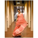 Idhika Paul Instagram - Getting ready for a new avatar… #newstart #actorslife #acting #lifestyle #actors #acting #ethinicwear #sareefashion #sareelove #loveislove #love #idhika_paul_official