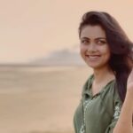 Idhika Paul Instagram - Sea, symphony & beyond… 📸 @roy.alankrita #reelsinstagram #instadaily #reelitfeelit #trendingreels #trending #reelsvideo #reelsindia #reelkarofeelkaro #reelsviral #reelsinsta #instagood #instalove #idhika_paul_official