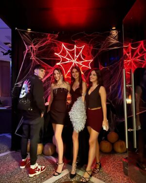 Ifigeneia Tzola Instagram - Be our sp🎃ky guest!!!

🕷Where is my Spider-Man? 
#halloween #mood #bkack 🕸