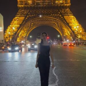Ifigeneia Tzola Instagram - One day in Paris 🌹
.
.
#paris #night #eiffeltower 🇫🇷