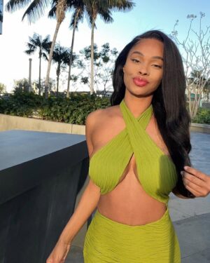 Ika Wong Instagram - 📍Los Angeles