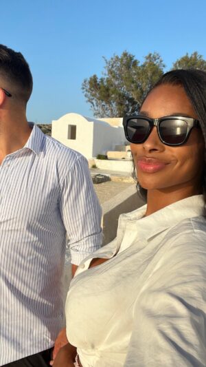 Ika Wong Instagram - Happy national wife day! Huge shoutout to @SephoraCanada for helping me to make this day special for Ika.

Get your wife something special from Sephora today using the Same Day Delivery option at checkout. 

#ad