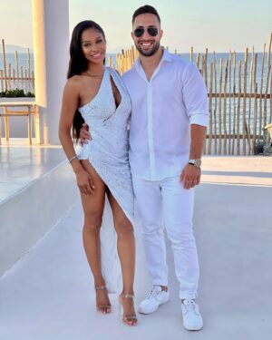 Ika Wong Instagram - Let’s go back to 🇬🇷💙

#greece #santorini
