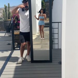 Ika Wong Instagram - My fiancé really came through with these pictures 📸

#travel #greece #iosgreece