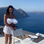 Ika Wong Instagram – Good morning from our second home 🇬🇷

#greece #santorini #travel