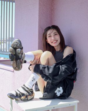 Ikumi Nakajima Instagram - ☀️☀️☀️
Tops : @dichhenderson 
Shirt : @susubyikkyunakajima 
Socks : @susubyikkyunakajima 
Shoes : @grounds.official 

Hair&Make @na__chichi 
Photographer @kaooochi1226

———
2024.5.31-6/2
SUSU by Ikkyu Nakajima × kaochi × CON
photo exhibition "re:pit"
at ×××
———