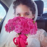 Ilayda Çevik Instagram - ve kapanış.. 😅 her şey rüya gibiydi ama en çok siz.. @smelisacevik @ugurrozz hep böyle parlayın 🌟🌟🌟 çok sevdiğim ve iyi ki varlar dediğim rüya ortaklarımızı etiket kısmında bulabilirsiniz; her şey için çok teşekkürler 🌈🎈🍾💘