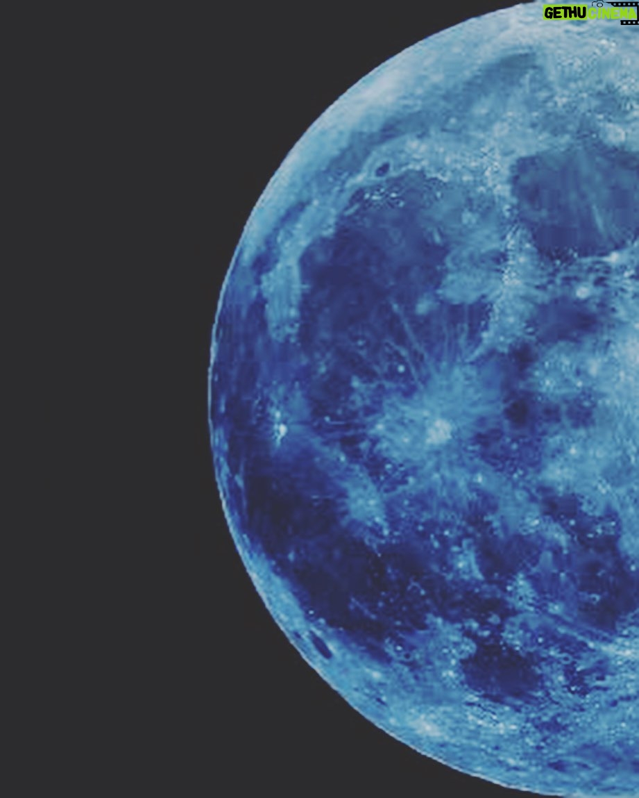 Ilayda Çevik Instagram - 🪻blue moon memories🪻