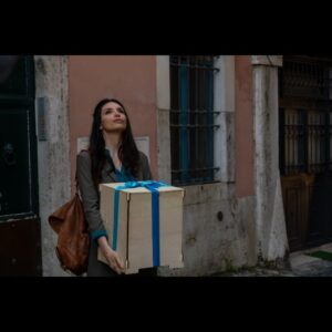 Ilenia Pastorelli Instagram - Quando decidete di percorrere la strada a, un’altra versione di voi decide simultaneamente di percorrere la strada b. La versione di voi che avrebbe scelto la strada b esiste, ed è reale, in un universo parallelo.
QUATTRO META' IL 5 GENNAIO @netflixit 
@matildegioli @martarirsm @giuseppemaggio @cattleya_produzione @bartlebyfilm
