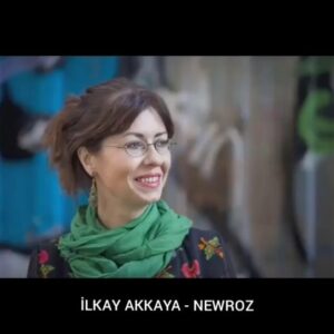 İlkay Akkaya Instagram - Newroz Bayramınız Kutlu Olsun 🌱
.
.
#newroz #newrozpirozbe #şarkı #dinle #müzik #müzikkutusu #music #şiir #spotify #youtube #youtubemusic #muzik #nevroz #türkü #türkülerimiz