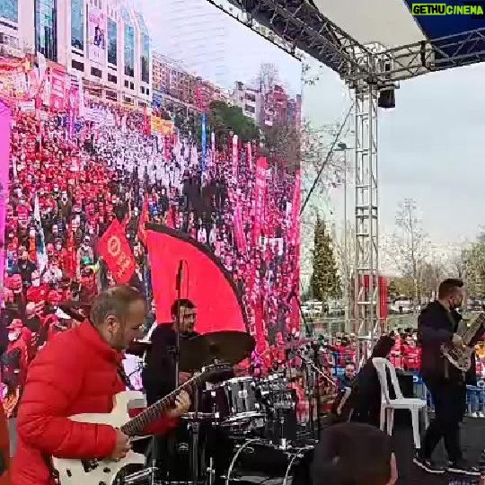 İlkay Akkaya - 4K Likes - Kartal Meydan ❤️