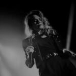 Ilse DeLange Instagram - Kickoff of the tour yesterday! It was such a beautiful evening!!! De eerste blijft spannend.. altijd.. maar dat maakt het gelukzalige gevoel des te groter naderhand. Dank aan iedereen die er was! 🙏🏻❤️ @theaterdelievekamp Thanks for the pics: Kim, Melanie en Anna! 🙏🏻