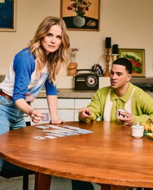 Ilse DeLange Instagram - Voor LINDA Magazine een heel leuk gesprek gehad met Nabil én shoot…zo ontzettend leuk om je beter te leren kennen!! 

De nieuwe LINDA ligt vanaf morgen in de winkels! ❤️

Dank aan iedereen: 
Fotografie: 
Hans van Brakel - @hansvanbrakelstudio 
Chef beeld: 
Sabine Geurten - @sabine.geurten 
Styling: 
Anouk van Griensven - @anoukvangriensven 
Visagie: 
Suzanne Verberk - @suzanneverberk 
Interview: 
Antoinette Scheulderman - @antoinettescheulderman75

LINDA. @linda