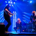 Ilse DeLange Instagram - Kickoff of the tour yesterday! It was such a beautiful evening!!! De eerste blijft spannend.. altijd.. maar dat maakt het gelukzalige gevoel des te groter naderhand. Dank aan iedereen die er was! 🙏🏻❤️ @theaterdelievekamp Thanks for the pics: Kim, Melanie en Anna! 🙏🏻
