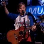 Ilse DeLange Instagram - @ilsedelangemusic sluit de special bij @muziekcafe af met de heerlijke track Changes 🔥 ___ #ilsedelange #changes #muziekcafé #nporadio2 #avrotros