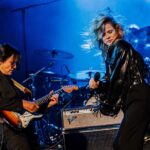 Ilse DeLange Instagram – Wat een geweldige dag gisteren in @caprera.openluchttheater ! 2 shows op 1 dag, allebei anders allebei heel fijn op misschien wel de laatste echte zomerse dag van dit jaar. Dank aan iedereen die er was in Bloemendaal maar ook de afgelopen weken bij de andere openlucht shows! 

We kunnen niet wachten om jullie weer te zien in de clubs vanaf november! 

📷: @jaapkroonfotografie 🙏🏻