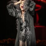 Ilse Salas Instagram - A esta #sallybowles le quedan 4 semanas pero la fiesta ,la rebeldía y la fuerza de @cabaretmexico CONTINÚAN y cada vez más potente y más hermosa. 🙌🏽❤️ 🙌🏽¡A gozar este regalo!. Vengan a celebrar conmigo, o ke ase? 😎