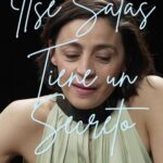 Ilse Salas Instagram - Me siento profundamente honrada de ser la primera portada de @revistauna___ De ser parte de su locura e irreverencia. Gracias MIl @alejandroperegrina_ Y me siento aún más feliz porque verán una entrevista que nos hacemos mutuamente @pachemor et mua. Pablo es uno de los seres más brillantes que conozco, un artista del renacimiento decimos en casa, un músico extraordinario y un actor único, de las personas que más me hacen reír en el mundo y claro, también me hace enojar ( Pero qué más íntimo hay que una discusión acalaroda,no?). Aquí una primera probadita con ¡fuertes declaraciones! Diría q soy todo menos “ Floja” pero he aprendido a elegir mis batallas y bueno… no hay declaración más #sallybowles que ¡ ESTA ! #prost 🥂