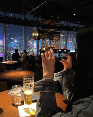 Im Min-su Instagram - #hongkong 의 낮과밤♥️