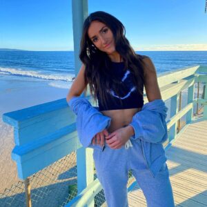 Iman Karram Instagram - Life isn’t about finding yourself, it’s about creating yourself.