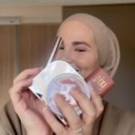 Iman Meskini Instagram – Annonse @kicks.no 

Ramadan går mot slutten, og Eid er rett rundt hjørnet! Eid for meg handler om tid med familien, Eid-bønn i moskeen, god mat og fine antrekk. Til mitt antrekk i år har jeg sminket meg med produkter fra @kicks.no og nå kan du gjøre det samme! 💞 Eid Mubarak!🥳

Akkurat nå får du 20% rabatt på utvalgte øye-sminke fra 3/4 – 10/4. 🙌🏽

Produkter:
Pixi – On The Glow Bronze
BeautyAct – Brightening Under-Eye Setting Powder
BeautyAct – Sunkissed Baked Bronzer
BeautyAct – Healthy Radiance Baked Blush Forever Blushing
BeautyAct – Iconic Glow Kit
Anastasia – Clear Brow Gel
Shiseido – Eyelash Curler
BeautyAct – Water Resistant Lengthening Mascara
BeautyAct – No Matter Liquid Lipstick

#kicksno #eid2024 #eidmubarak