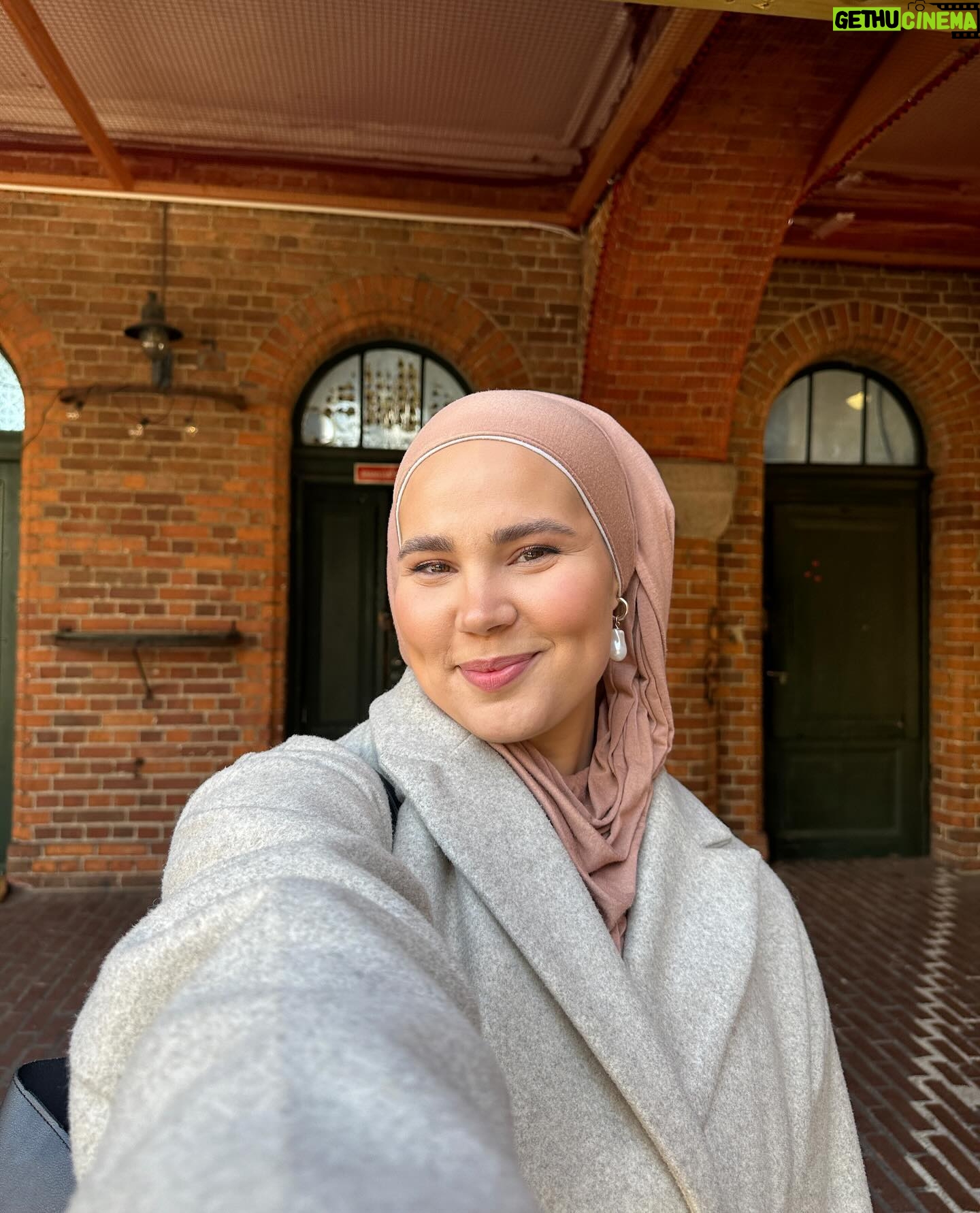 Iman Meskini Instagram - Villoid-prisen & kvinnedagen 2024! 🩷