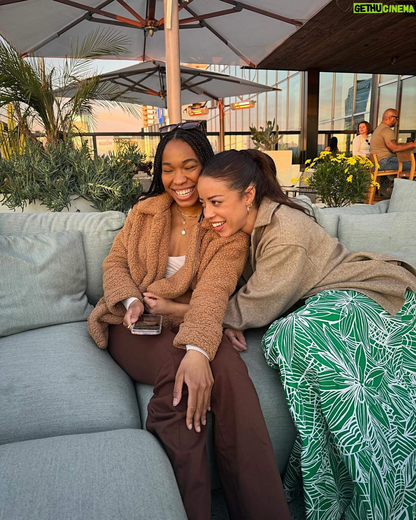 Imani Hakim Instagram - the adults were playing spades ♠️ while the kids kept busy with speed