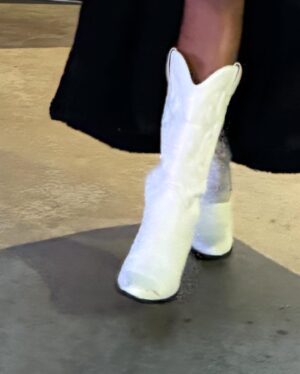 Imani Hakim Instagram - nobody:
random person on the street: oh, you put the white boots on for em’