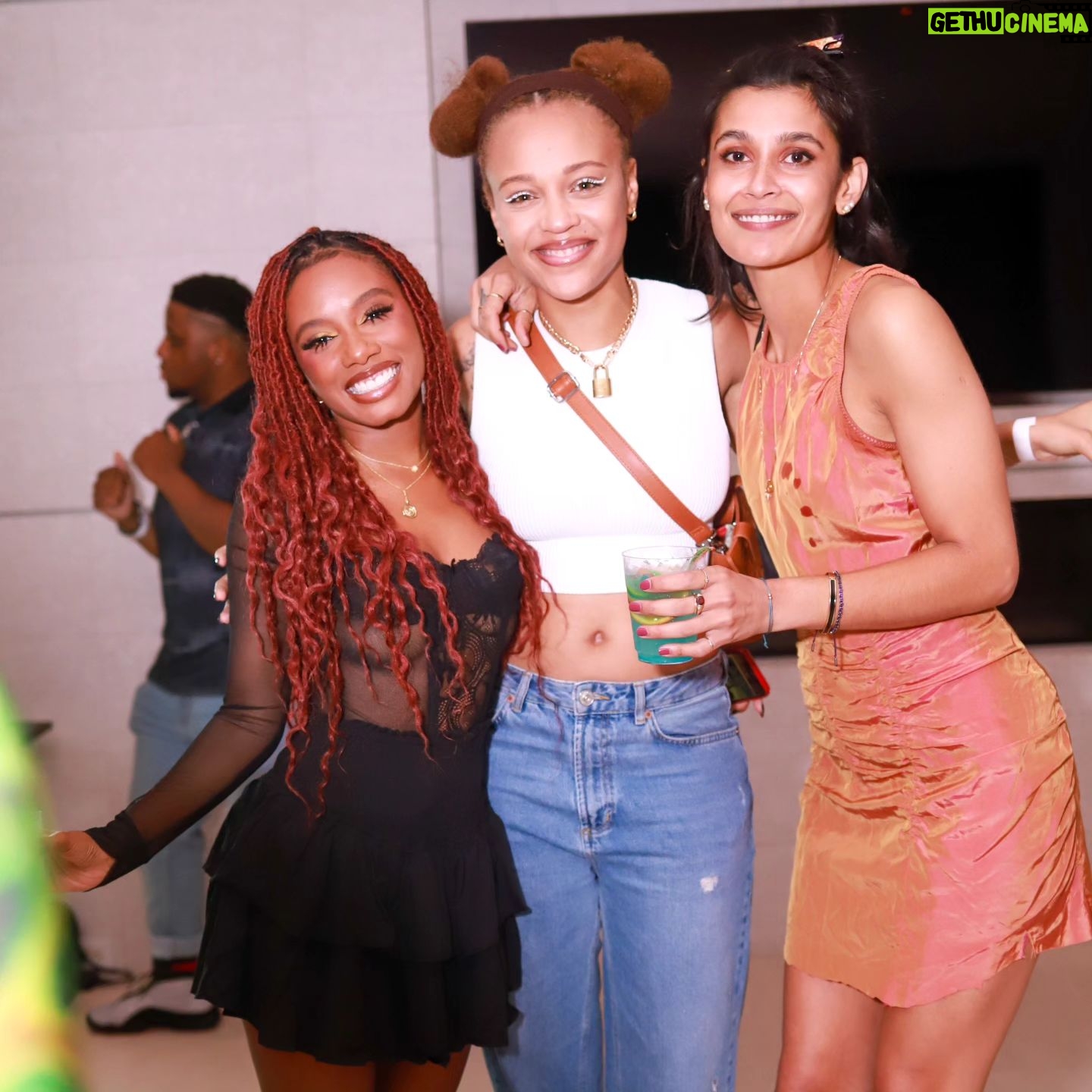 Imani Hakim Instagram - @imanihakim 's "Talk 30 to Me" birthday photo dump 🥂🎉 . 📸 @zachariah_shoots
