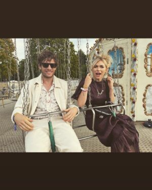 Imogen Poots Instagram - Big day for the geeks

Geese 

@thevampireswife