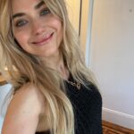 Imogen Poots Instagram - Thank u @gpcbeauty & @josueperezhair for turnin a rainy Brooklyn morning into 💀 🌸✨with your magic #outerrange 🕳️