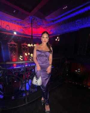 Inès Lee Instagram - Purple 💜 #outfit#outfitstyle#outfitoftheday#outfitpost#ineslee