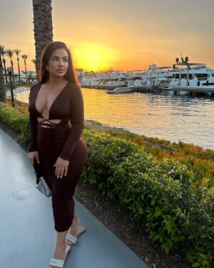 Inès Lee Instagram - Sunset #ineslee#outfit#outfitinspo#sheingals#shein