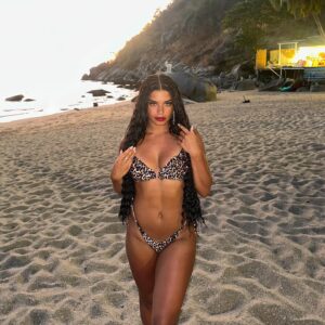 Inès Sberro Instagram - No filter ❤️