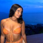 Inès Sberro Instagram – 🧡
