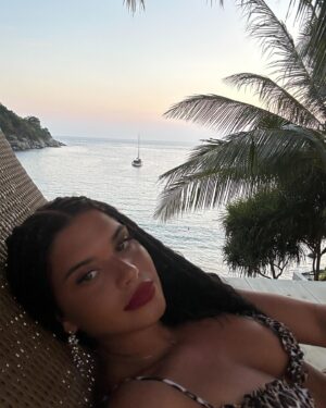 Inès Sberro Instagram - 🐆