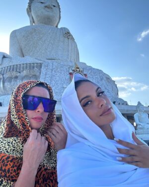 Inès Sberro Instagram - Thaïlande with Mum 🤍