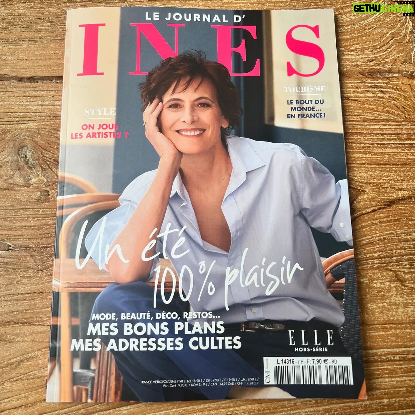Inès de La Fressange Instagram - J’essaie de lancer la carrière de photographe de @sophiegachet mais pour la couverture c’est encore @rodolphe_bricard ;En tout cas le magazine est toujours dans les kiosques 🤷🏻♀️