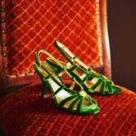 Inès de La Fressange Instagram - Je préfère faire des souliers que des pompes ! #DemainJeFeraiDeLaGym #chaussures @inesdelafressangeparis @inesdelafressangesouliers #newcollection #shoeaddict #fishingforcompliments . Il y en a d’autres top mais je n’ai pas les photos #QueFaitLaPolice ?!