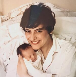 Inès de La Fressange Instagram - Bon anniversaire Nine !
@ninedurso #mongrandbonheur #amourinconditionnel #miracle #piecerare #UnJourQueLonNoubliePas #SiTuSavaisCommeJeTAime #ToutesLesMamansVontComprendre #EtLesPapasAussi #JeTentendsDireOhMomanTasEncoreFaitUnPostInstagram ! #JeTaime