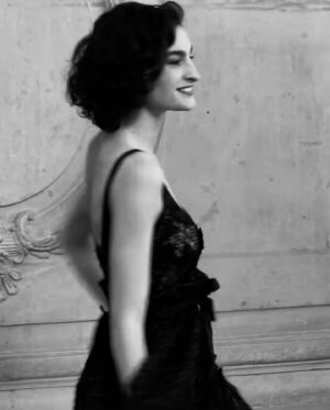Inès de La Fressange Instagram - une belle napolitaine hier @dior @ninedurso 🎶 #dior