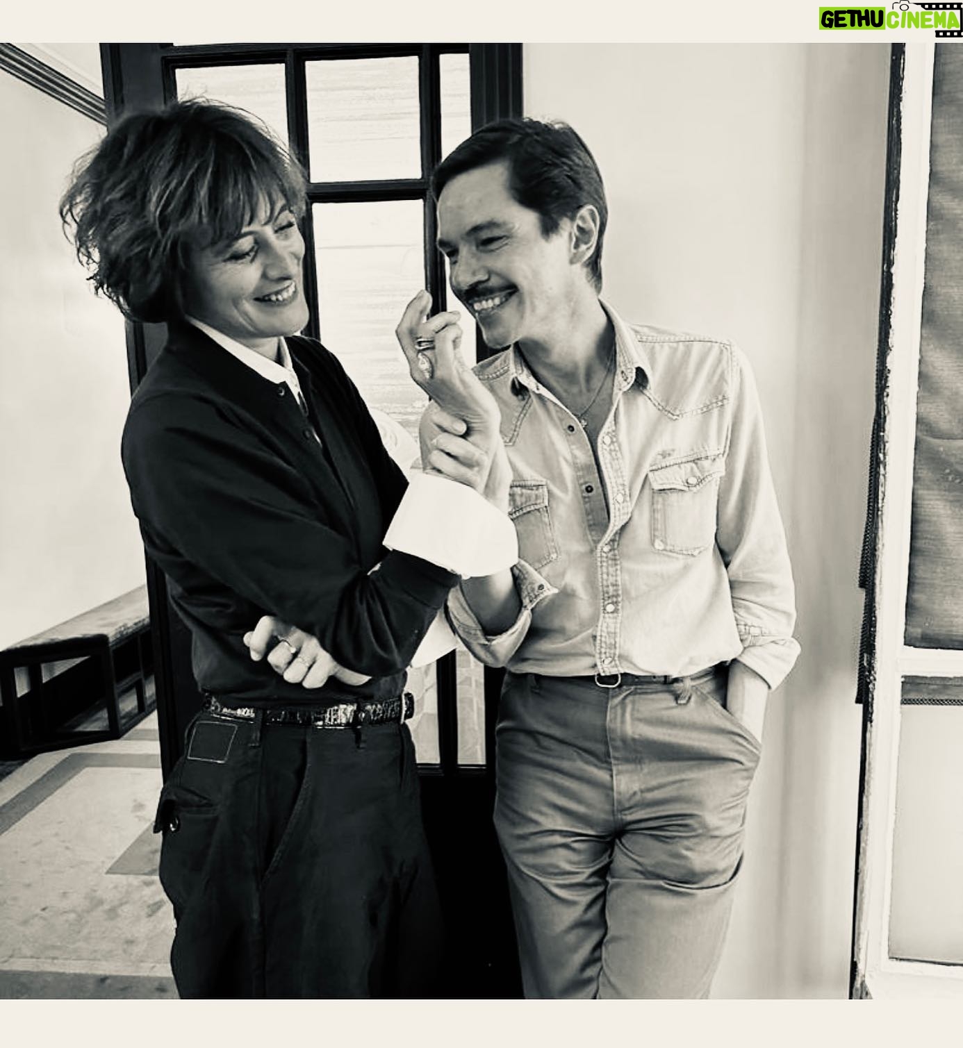 Inès de La Fressange Instagram - Talentueux & souriant (possible…) @elietopofficial #myfriendshavetalent