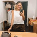 Inés Palombo Instagram - Looks de la senana 🤍 Cómodos y fresquitos 🙃 Preferido? @tiendalima @baticana Accesorios @lovelolaaccesorios #looks #outfit #accesorios #ropa #mujer