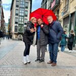 Inés Palombo Instagram - Pipi Fotógrafo. Empezó a sacar fotos (no me pregunten cómo), una vez que dejé el celu en la cama y después, como vimos que le copaba, a veces le empezamos a pedir. Es muy gracioso y tierno como saca (diciendo whisky previamente) y chequeándolas después, (claramente hace lo que vé 😅). Se convirtió en un momento divertido para compartir ❤️ Acá algunas fotos que sacó en el viaje (muchas están censuradas porque el tipo te saca fotos en cualquier momento y sin previo aviso si le queda el celular cerca 🤣).